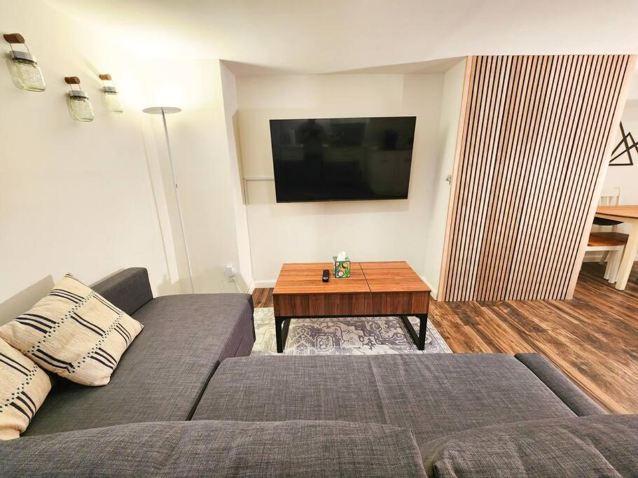 Charming Guest Suite Near Denver Colorado Englewood Exteriér fotografie